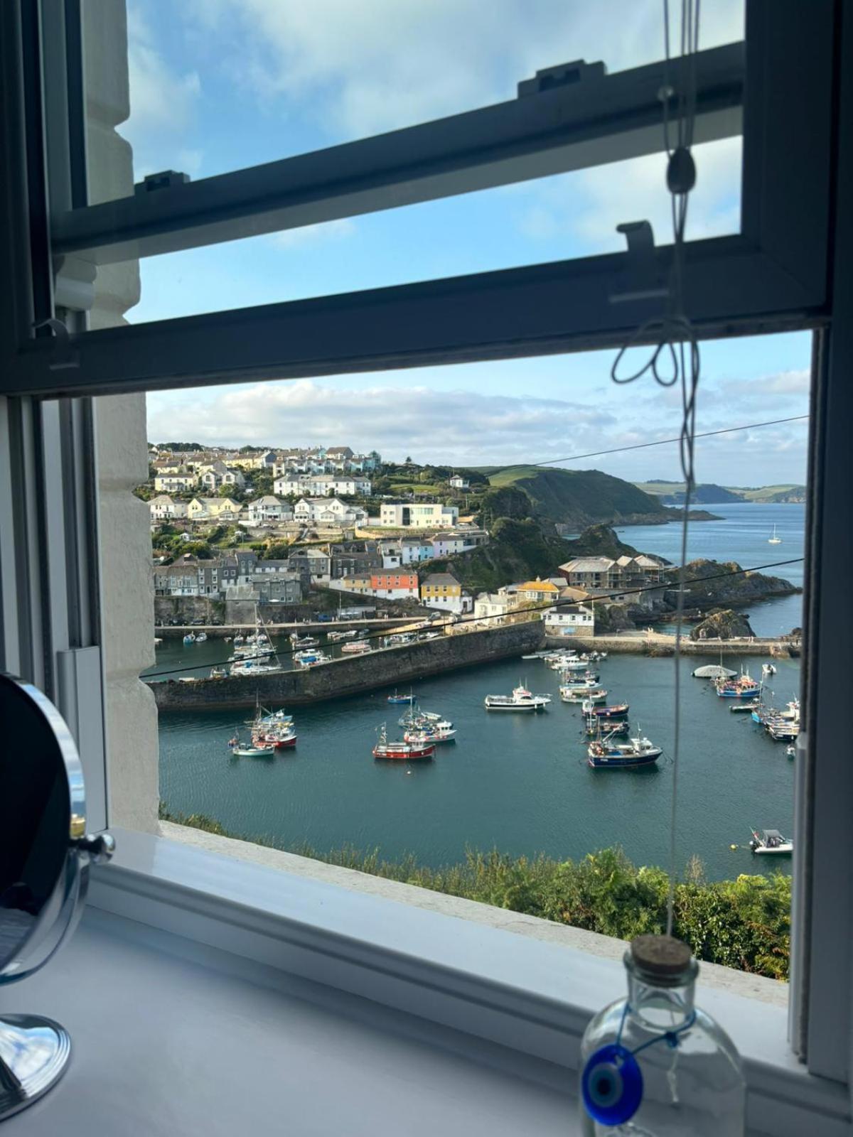 What A View メバギシー エクステリア 写真
